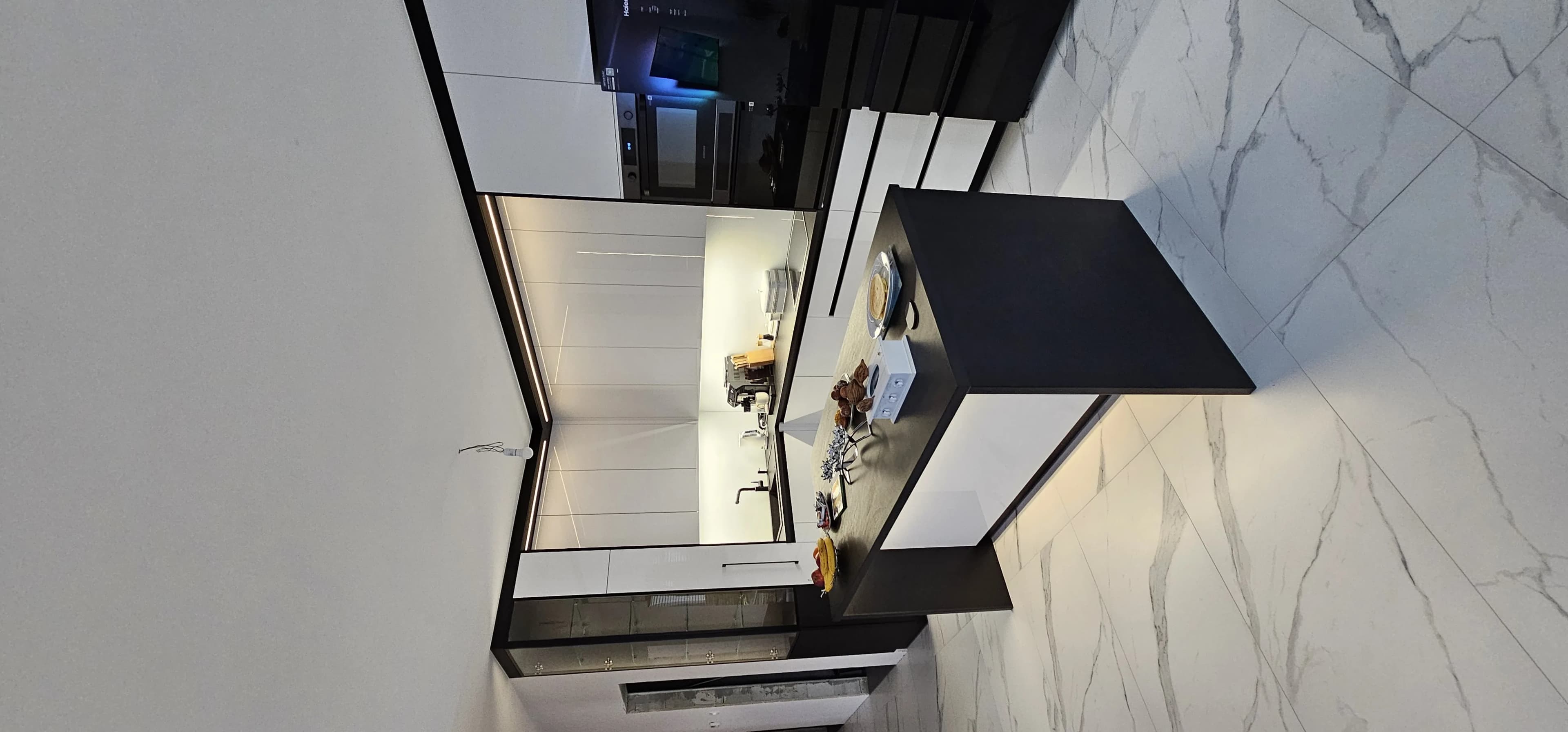 Kuchnia Biala Czarna Nowoczesna Wyspa - Stolarnia Pablo Słupsk