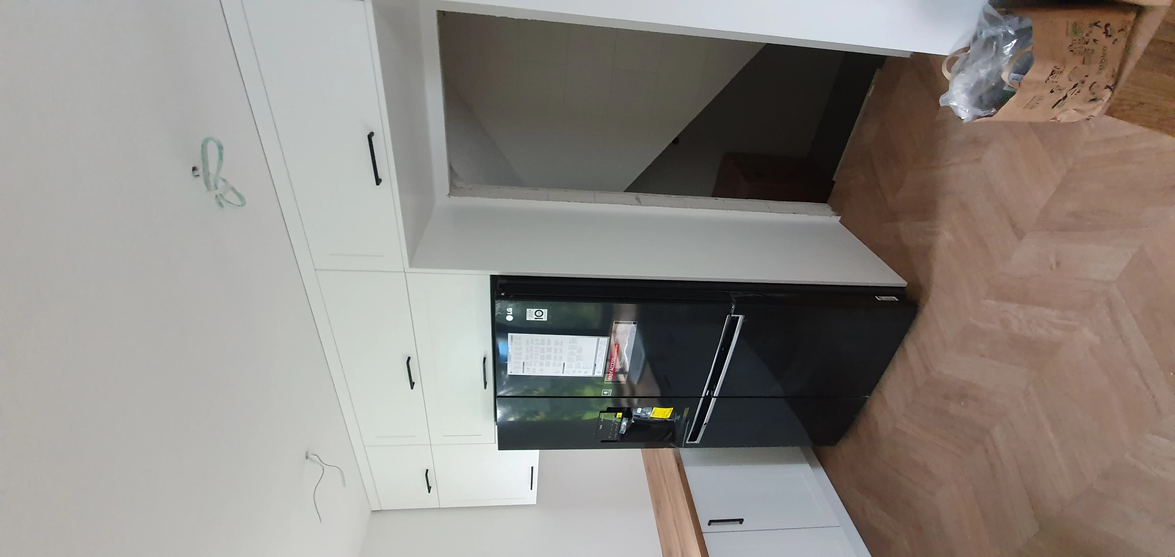 Kuchnia Biala Czarna Nowoczesna Zabudowa - Stolarnia Pablo Słupsk