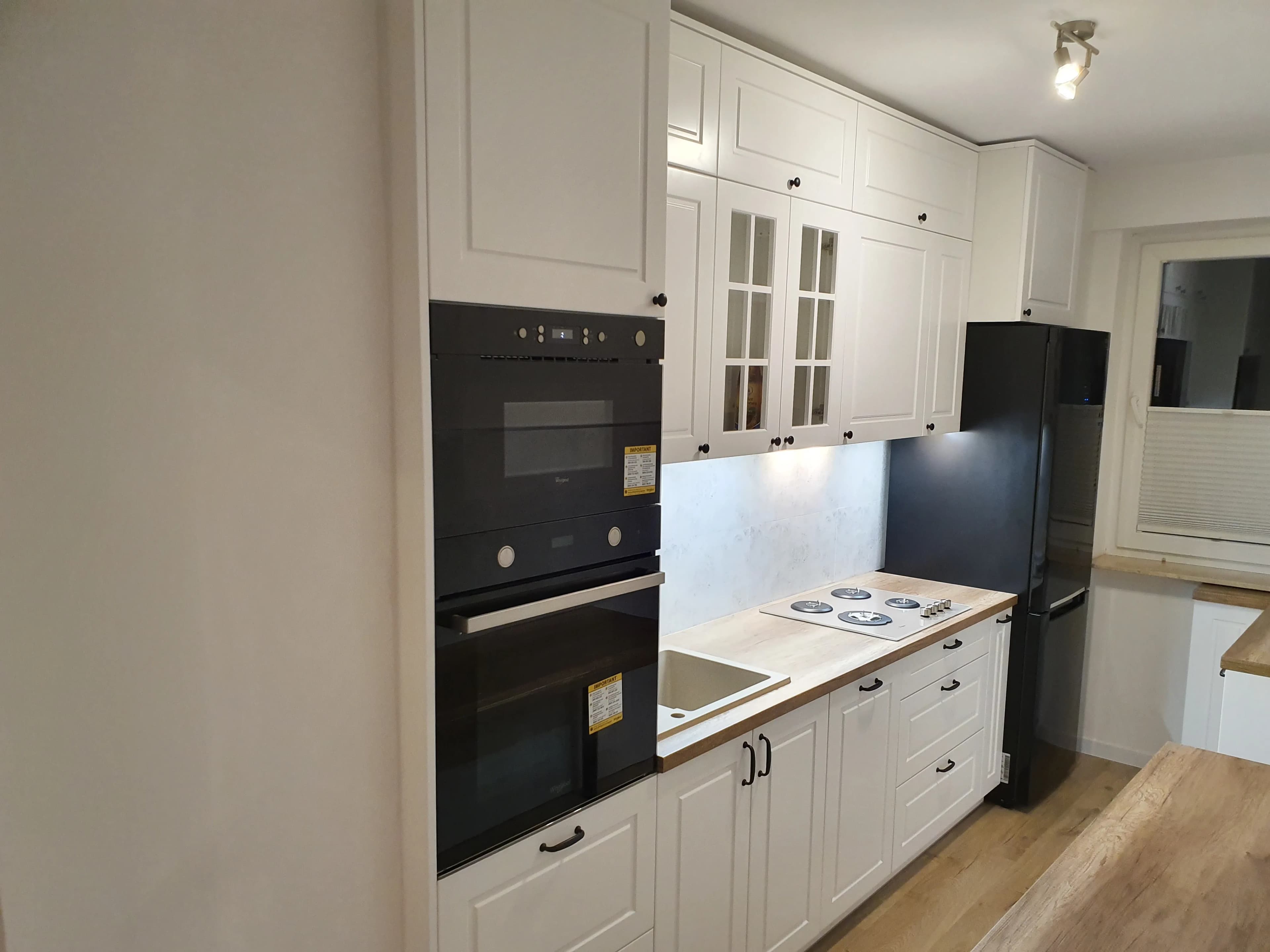 Kuchnia Biala Czarny Drewno Dab - Stolarnia Pablo Słupsk